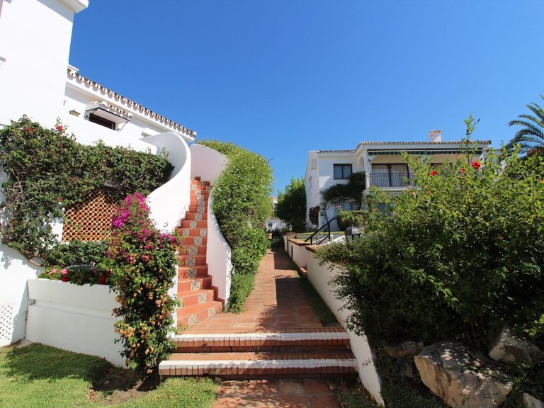 Apartment for Sale  in Estepona, Malaga 24