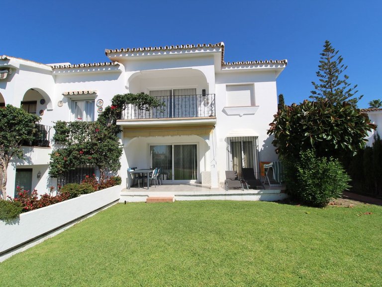 Apartment for Sale  in Estepona, Malaga 1