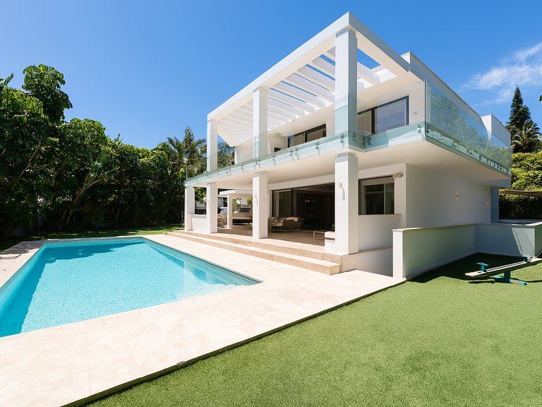 Apartment for Sale  in Benahavis, Malaga 2