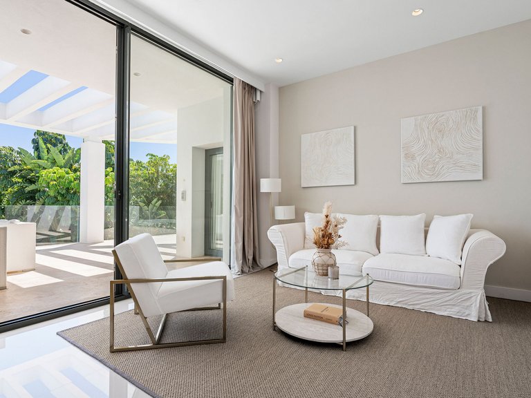Apartment for Sale  in Benahavis, Malaga 24