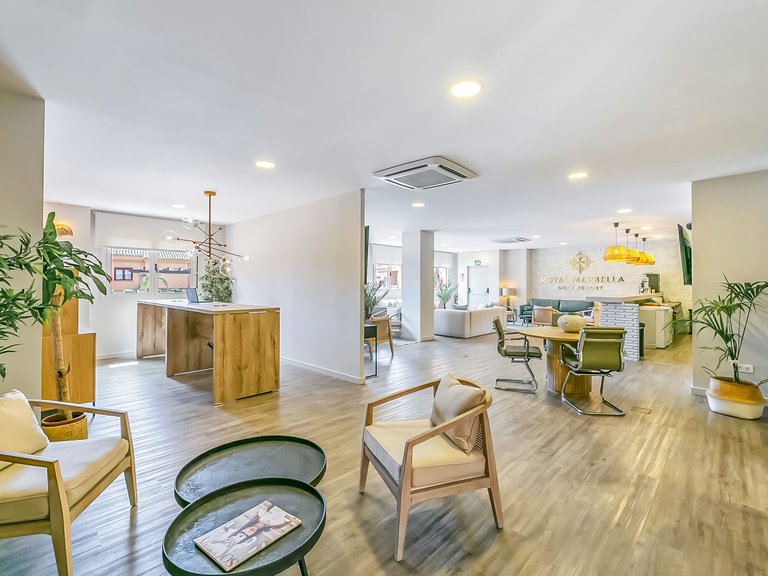 Apartment for Sale  in Estepona, Malaga 28