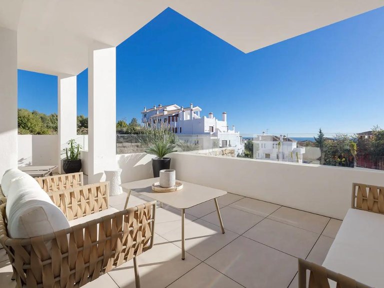 Apartment for Sale  in Casares, Malaga 1