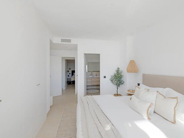Apartment for Sale  in Casares, Malaga 12