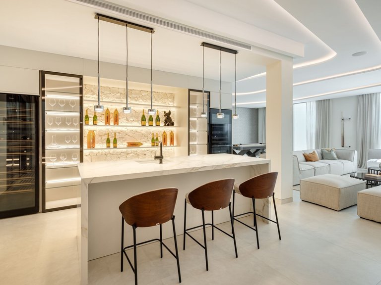 Apartment for Sale  in Marbella, Malaga 33
