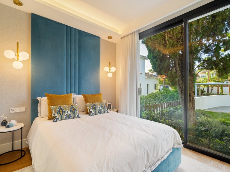 Apartment for Sale  in Marbella, Malaga 35