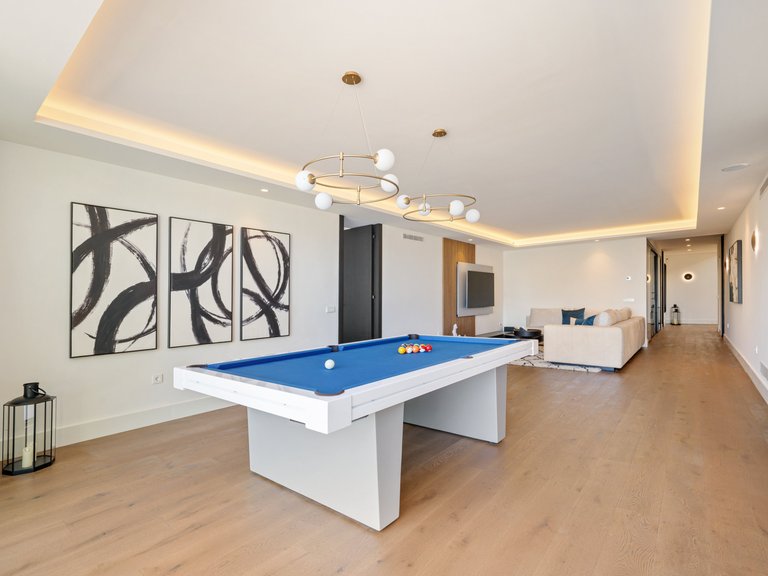 Apartment for Sale  in Marbella, Malaga 42