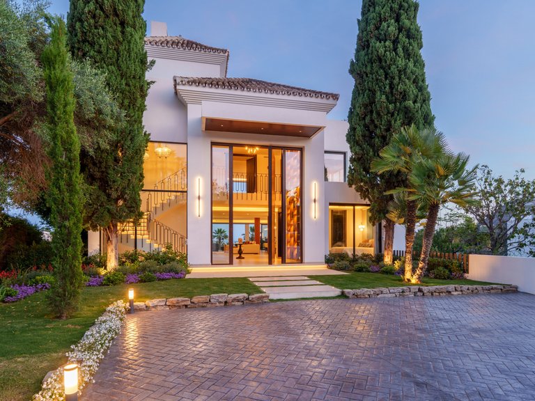 Apartment for Sale  in Marbella, Malaga 51