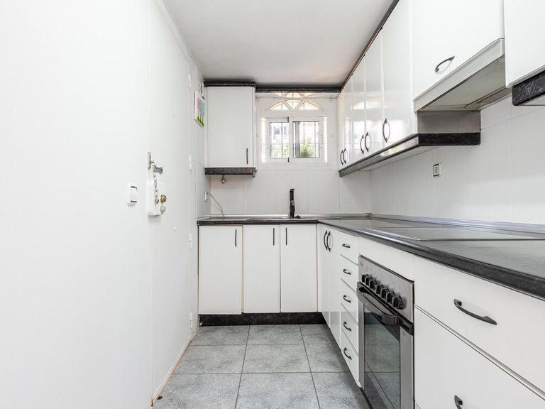 Apartment for Sale  in Estepona, Malaga 8