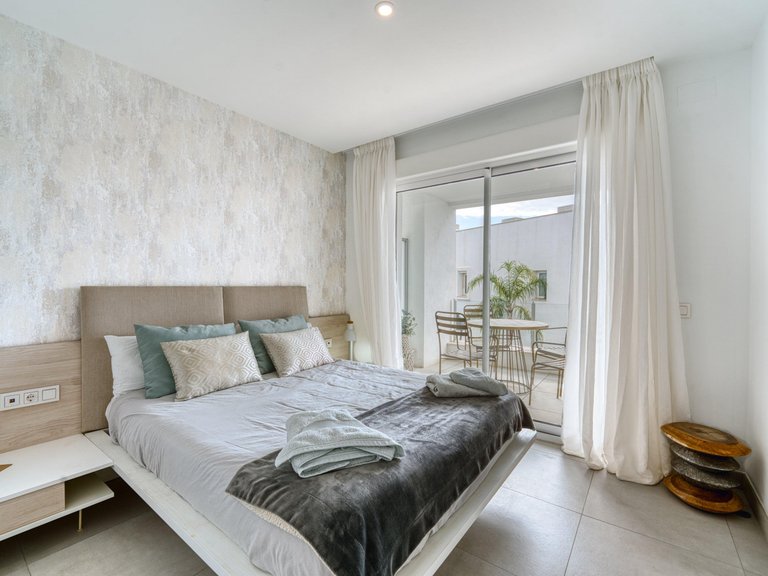 Apartment for Sale  in Marbella, Malaga 14