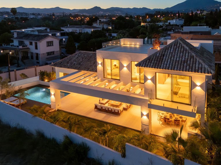 Apartment for Sale  in San Pedro De Alcantara, Malaga 30