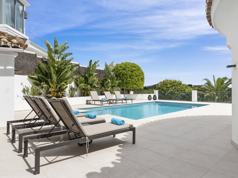 Apartment for Sale  in Benahavis, Malaga 36