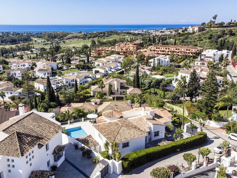 Apartment for Sale  in Benahavis, Malaga 48