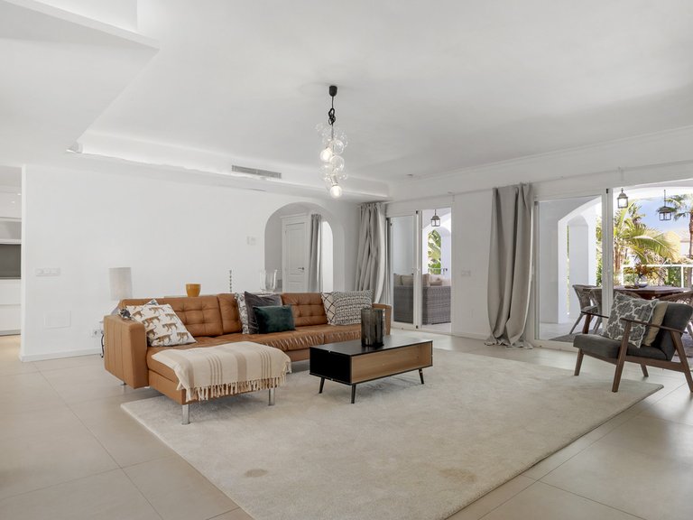 Apartment for Sale  in Marbella, Malaga 14