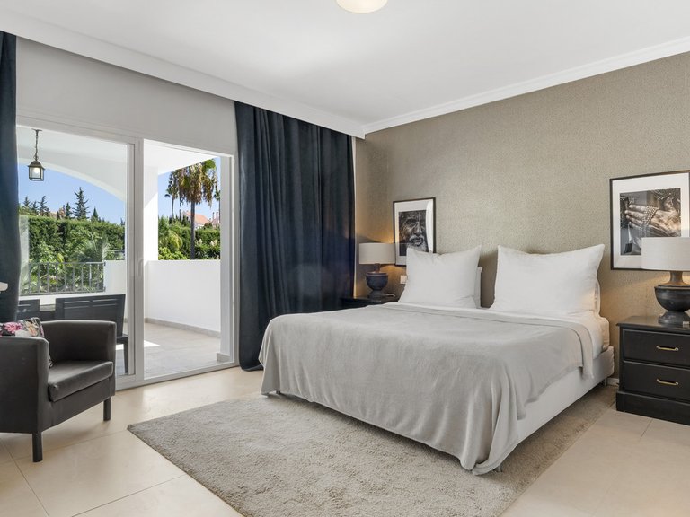 Apartment for Sale  in Marbella, Malaga 21