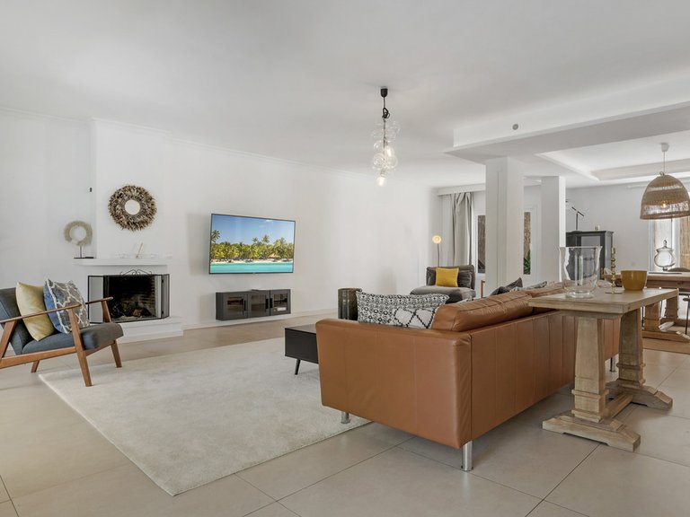 Apartment for Sale  in Marbella, Malaga 12