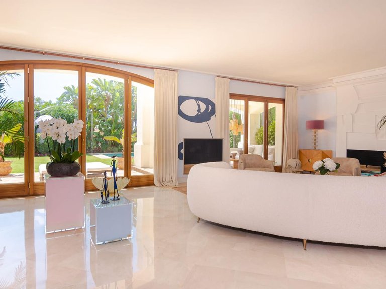 Villa for Rent in Marbella Golden Mile, Marbella, Malaga 28