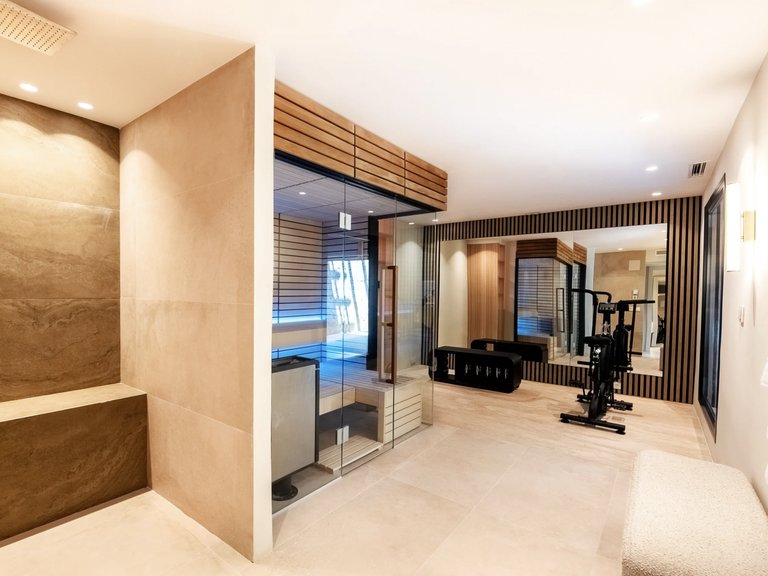 Town House for Sale in Marbella Golden Mile, Marbella, Malaga 26