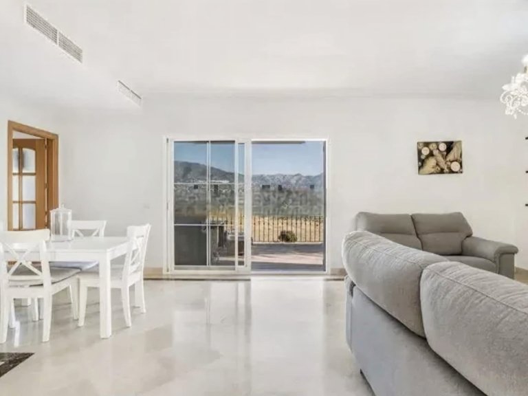 Villa for Sale in Mijas Costa, Malaga 14