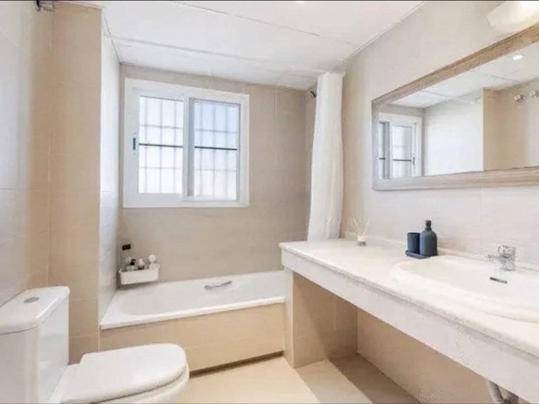 Villa for Sale in Mijas Costa, Malaga 10