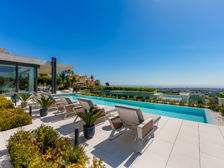 Villa for Sale in The Hills, Benahavis, Malaga 2