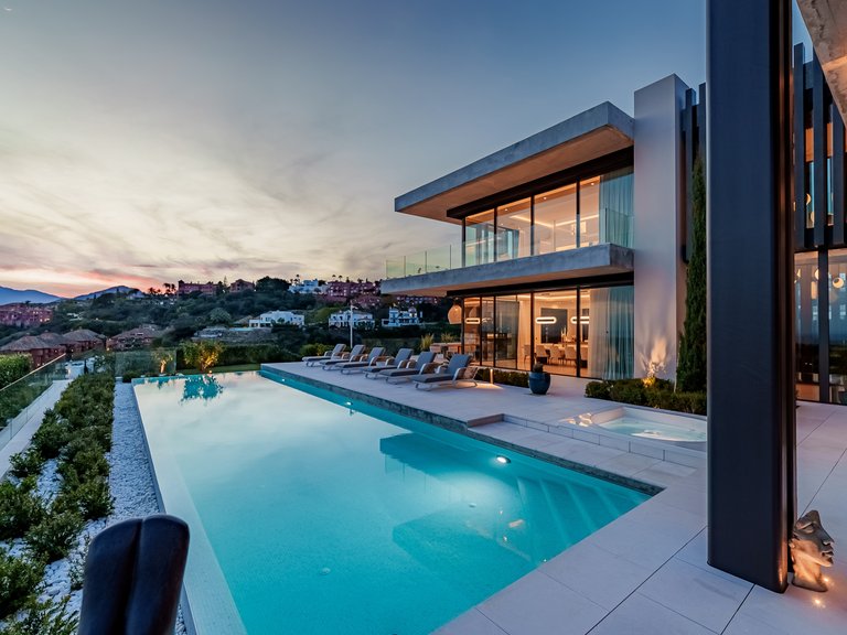 Villa for Sale in The Hills, Benahavis, Malaga 30