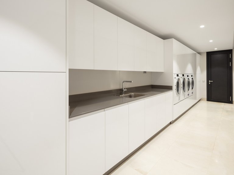 Villa for Sale in Estepona East, Estepona, Malaga 20