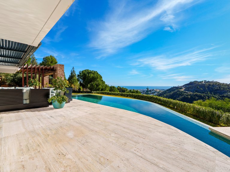 Villa for Sale in El Madroñal, Benahavis, Malaga 49
