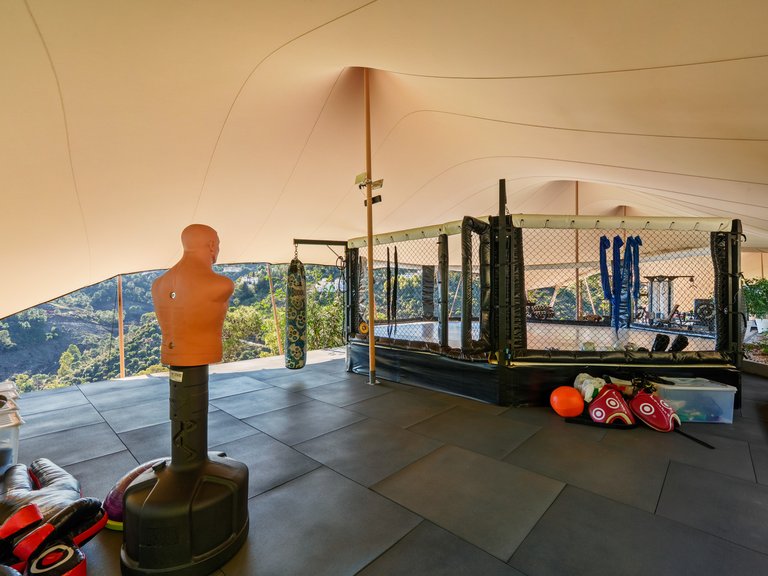 Villa for Sale in El Madroñal, Benahavis, Malaga 48