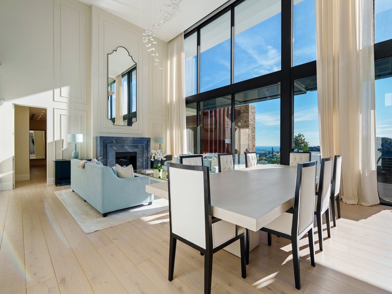 Villa for Sale in El Madroñal, Benahavis, Malaga 2