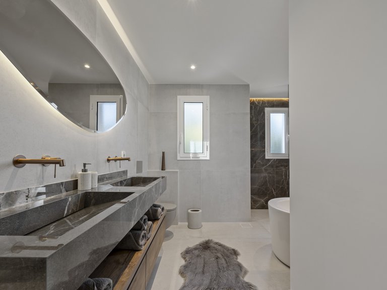 Apartment for Sale in Altos de La Quinta, Benahavis, Malaga 35