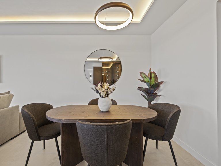 Apartment for Sale in Altos de La Quinta, Benahavis, Malaga 11