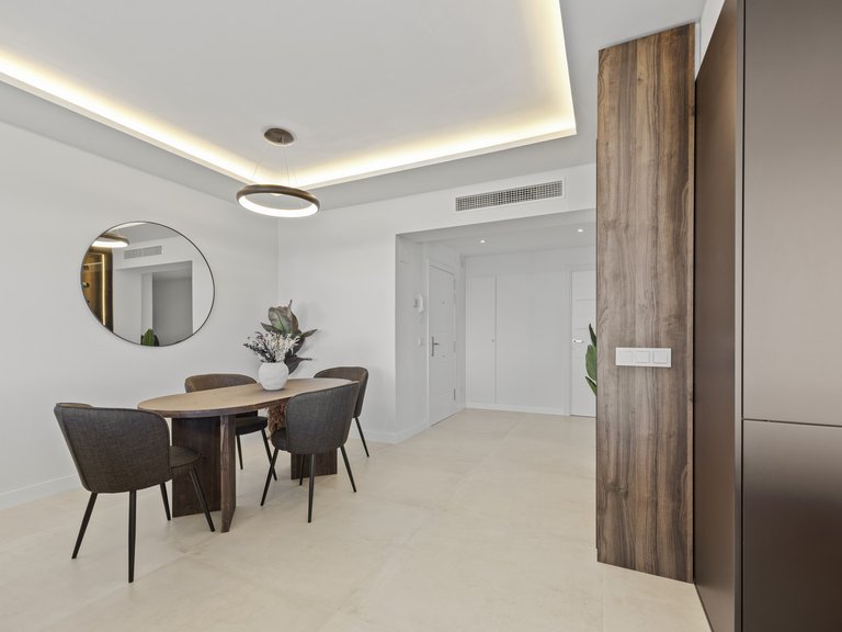 Apartment for Sale in Altos de La Quinta, Benahavis, Malaga 36