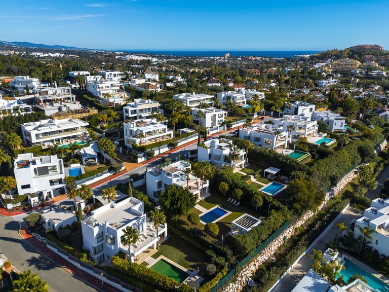 Villa for Sale in Nueva Andalucia, Marbella, Malaga 29