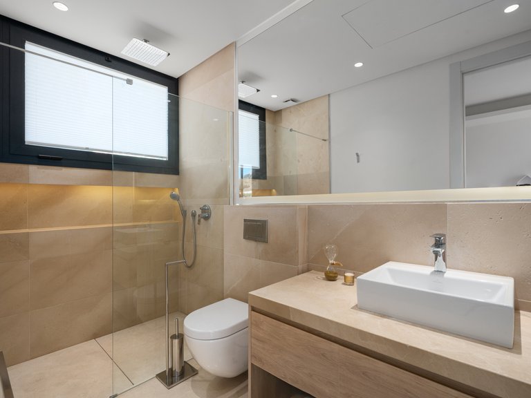 Villa for Sale in Nueva Andalucia, Marbella, Malaga 14