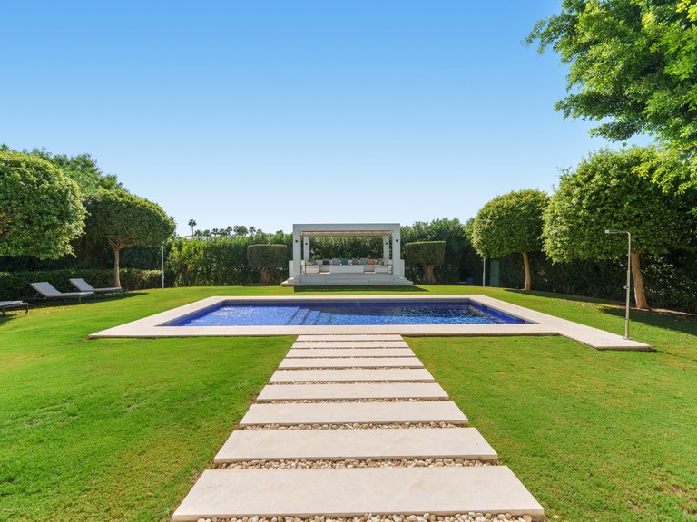 Villa for Sale in Nueva Andalucia, Marbella, Malaga 8