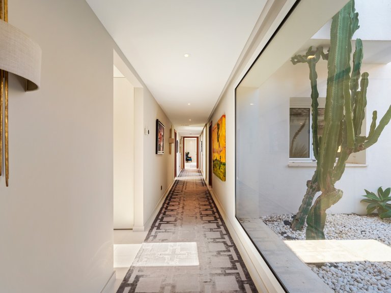 Villa for Sale in Puerto del Almendro, Benahavis, Malaga 48