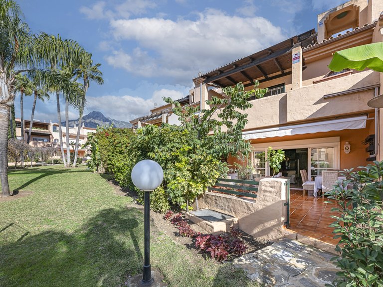 Town House for Sale in Marbella Golden Mile, Marbella, Malaga 47