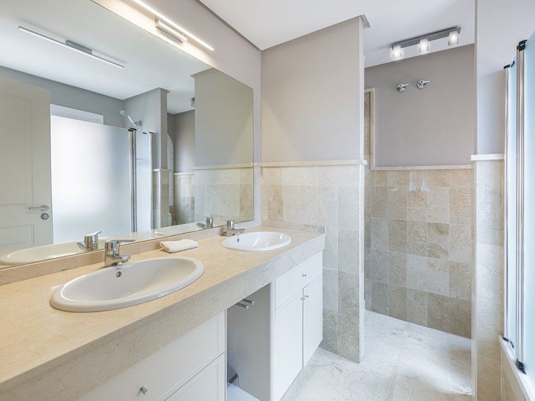 Town House for Sale in Marbella Golden Mile, Marbella, Malaga 37