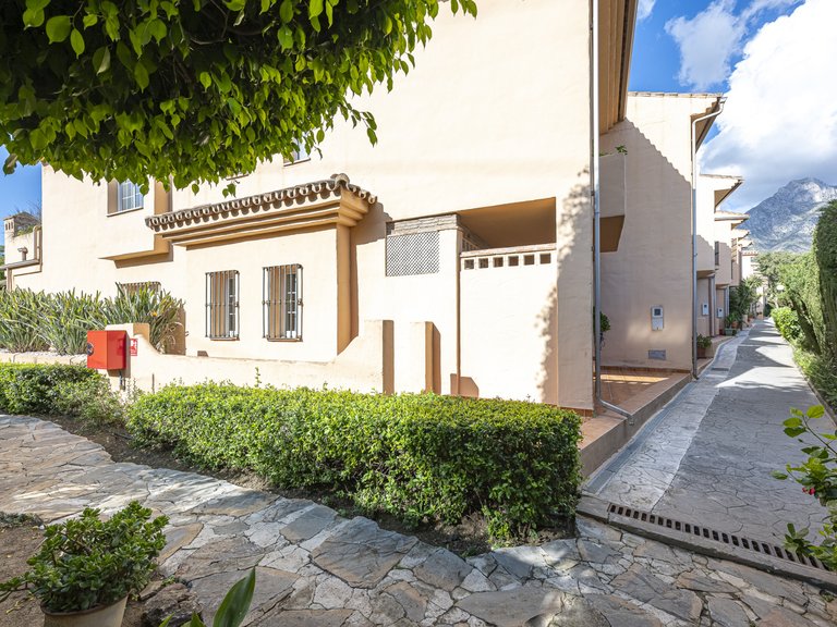 Town House for Sale in Marbella Golden Mile, Marbella, Malaga 46