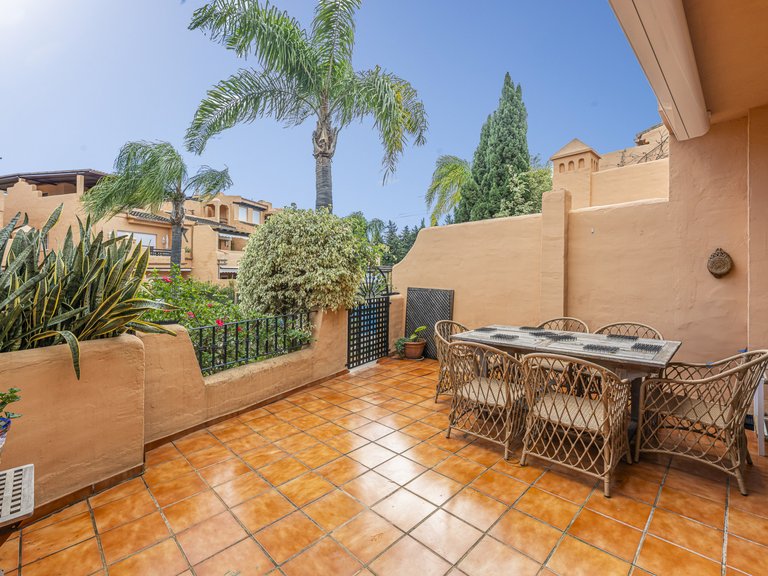 Town House for Sale in Marbella Golden Mile, Marbella, Malaga 9