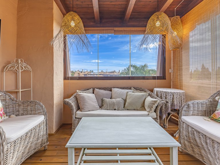 Town House for Sale in Marbella Golden Mile, Marbella, Malaga 17