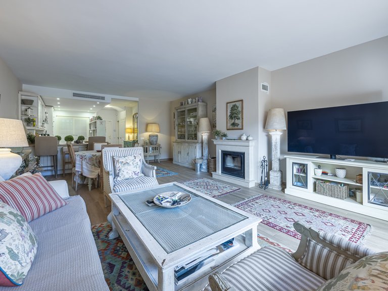 Town House for Sale in Marbella Golden Mile, Marbella, Malaga 6