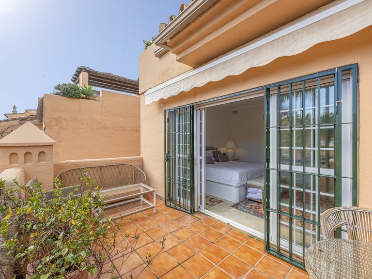 Town House for Sale in Marbella Golden Mile, Marbella, Malaga 33