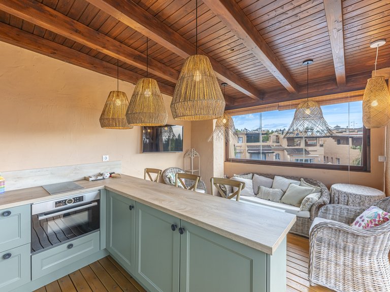 Town House for Sale in Marbella Golden Mile, Marbella, Malaga 2