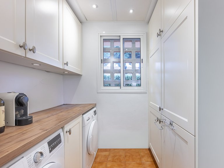 Town House for Sale in Marbella Golden Mile, Marbella, Malaga 8