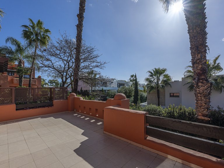 Town House for Sale in Marbella Golden Mile, Marbella, Malaga 33