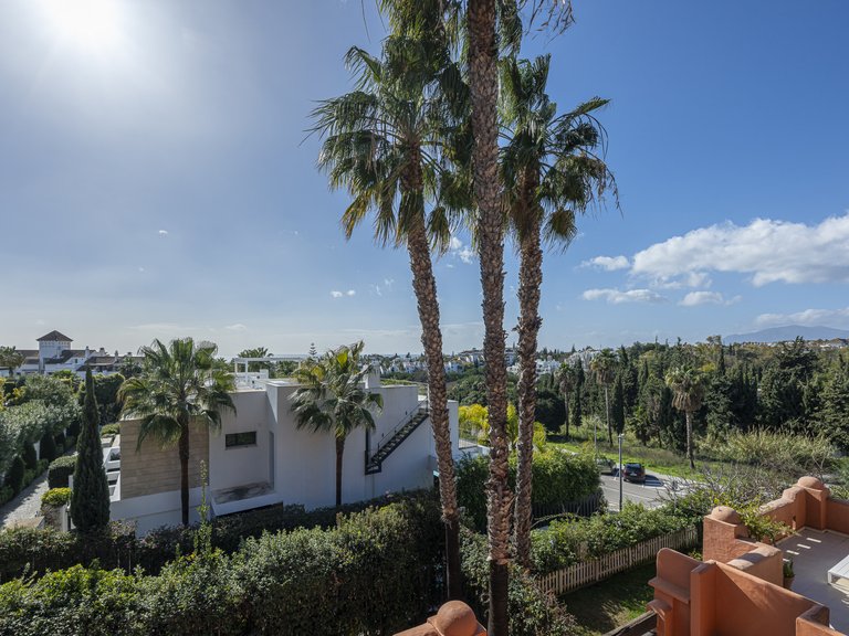 Town House for Sale in Marbella Golden Mile, Marbella, Malaga 25