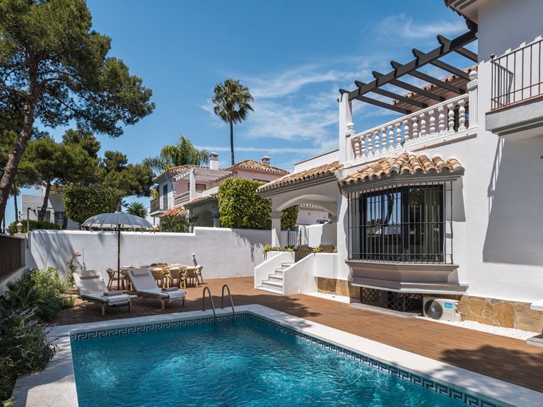 Villa for Sale in Nueva Andalucia, Marbella, Malaga 28