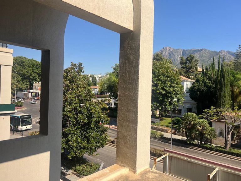 Commercial for Rent in Marbella, Malaga 3