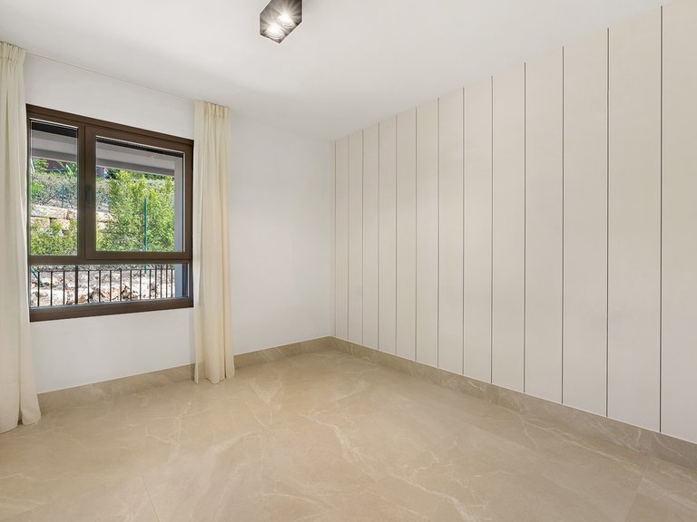 Town House for Sale in Istan, Malaga 5